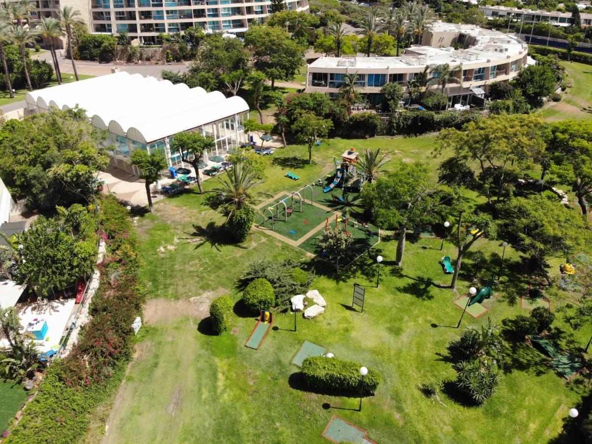 Caesarea Boutique Suite - סוויטת בוטיק קיסריה Extérieur photo
